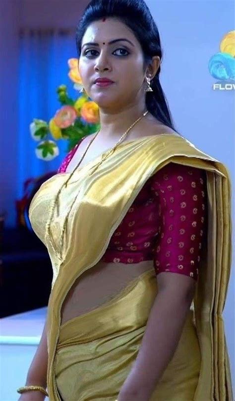 desi aunty saree hot|470 Desi aunties ideas 